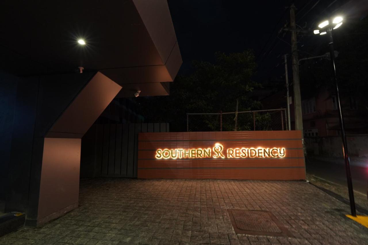 Southern Residency Kochi Exteriér fotografie